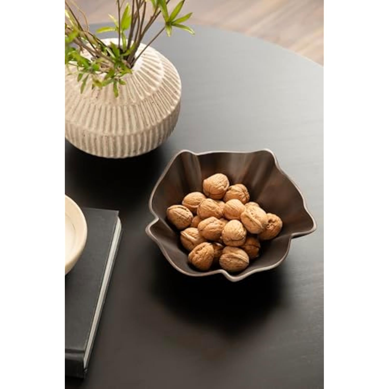 Flutte Scalloped Decorative Metal Serving Bowl